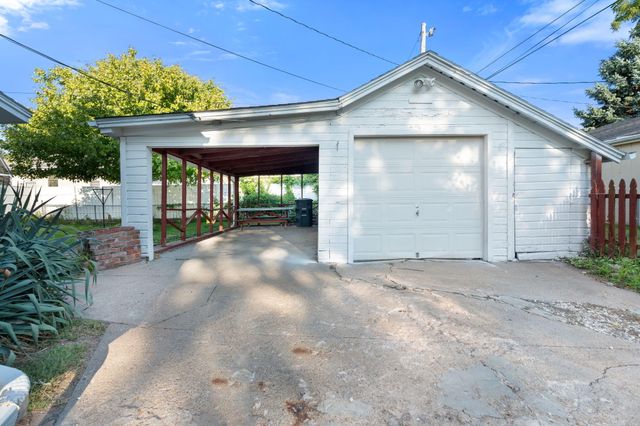 723 N 30TH Street, Council Bluffs, IA 51501