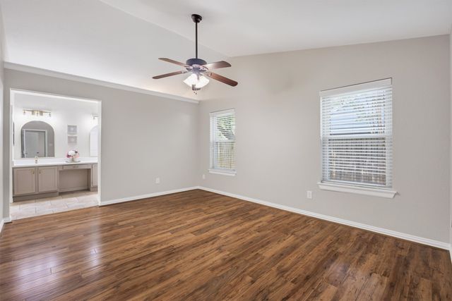 630 Berkley Drive, Grapevine, TX 76051