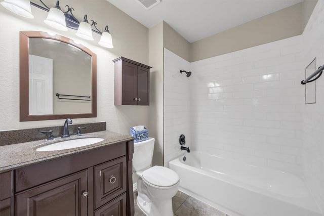 630 Berkley Drive, Grapevine, TX 76051