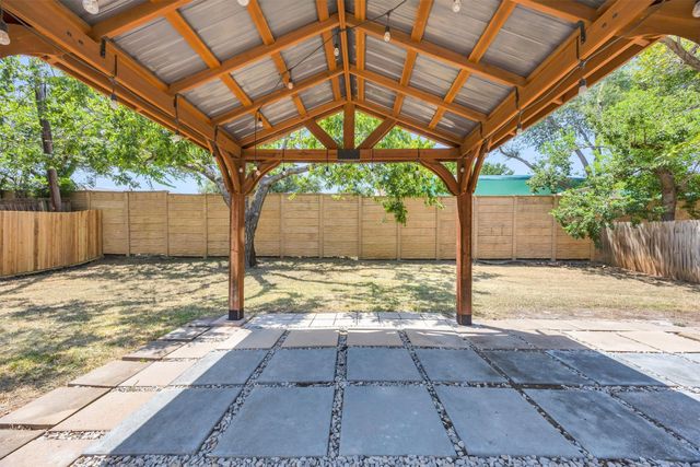 630 Berkley Drive, Grapevine, TX 76051