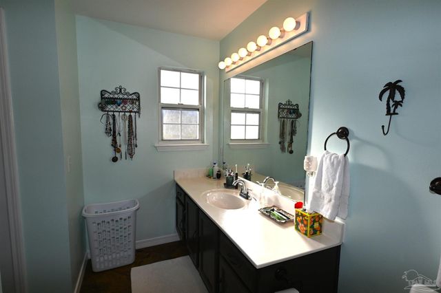 7409 Frankfort St, Navarre, FL 32566