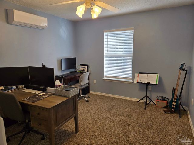 7409 Frankfort St, Navarre, FL 32566