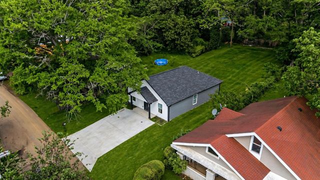 561 Bee Street, Spartanburg, SC 29301