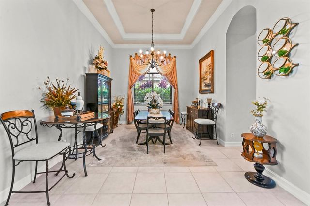 8729 Wellington View Drive, West Palm Beach, FL 33411