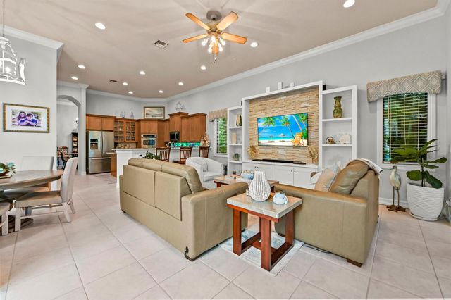 8729 Wellington View Drive, West Palm Beach, FL 33411