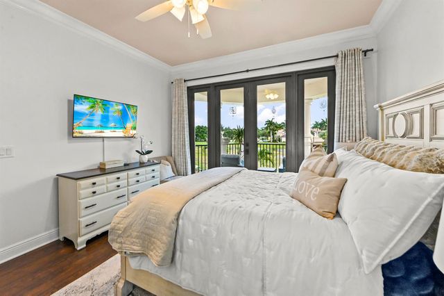 8729 Wellington View Drive, West Palm Beach, FL 33411