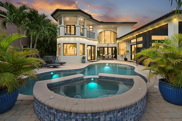 8729 Wellington View Drive, West Palm Beach, FL 33411