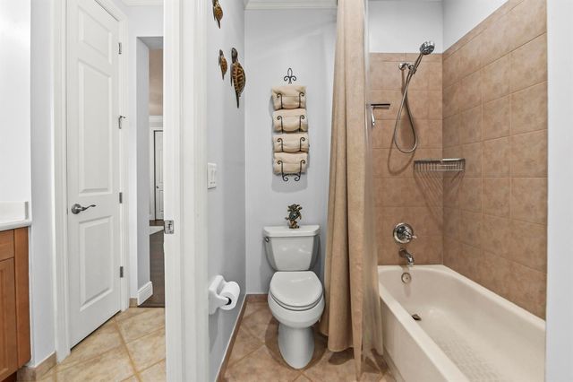 8729 Wellington View Drive, West Palm Beach, FL 33411