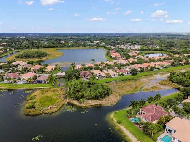 8729 Wellington View Drive, West Palm Beach, FL 33411