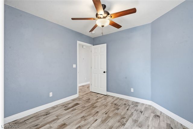 8432 Warthen Meadows Street, Las Vegas, NV 89131