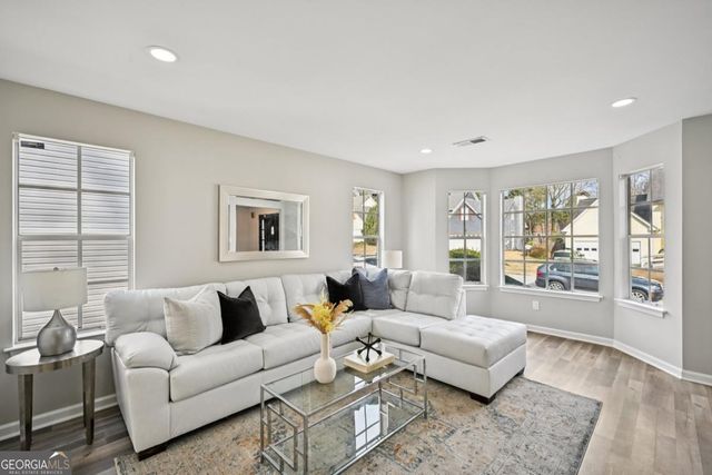 2985 Patty Hollow, Decatur, GA 30034