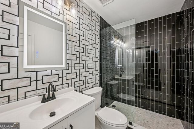 2985 Patty Hollow, Decatur, GA 30034