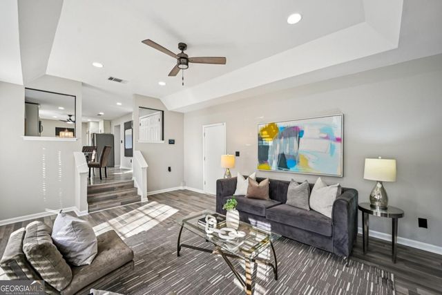 2985 Patty Hollow, Decatur, GA 30034