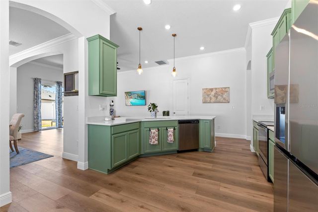 5062 EMERALD ACRES WAY, Zephyrhills, FL 33541