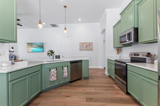 5062 EMERALD ACRES WAY, Zephyrhills, FL 33541