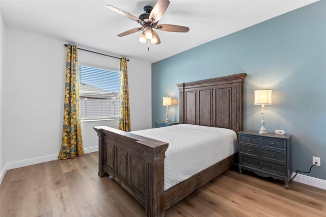 5062 EMERALD ACRES WAY, Zephyrhills, FL 33541