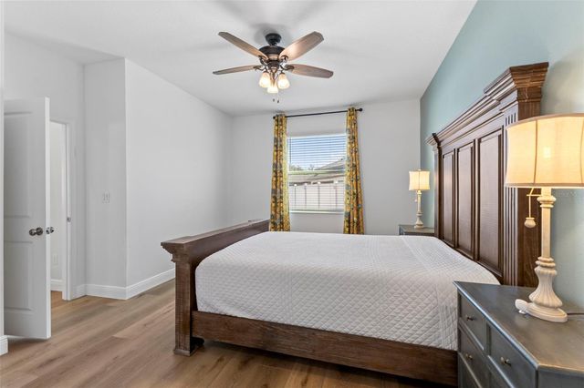 5062 EMERALD ACRES WAY, Zephyrhills, FL 33541