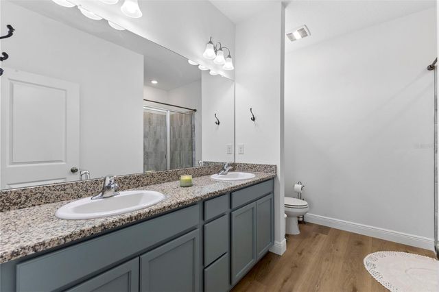 5062 EMERALD ACRES WAY, Zephyrhills, FL 33541