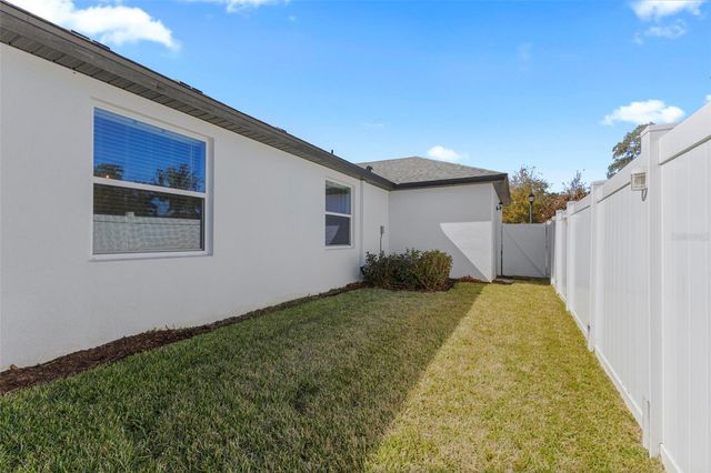 5062 EMERALD ACRES WAY, Zephyrhills, FL 33541