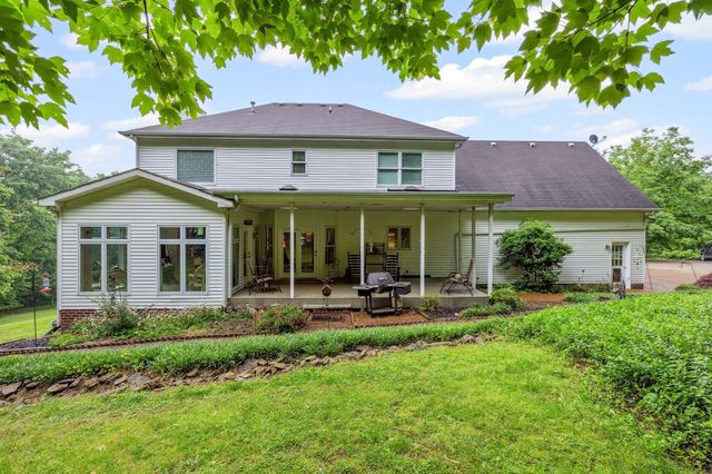 6873 Giles Hill Rd, College Grove, TN 37046