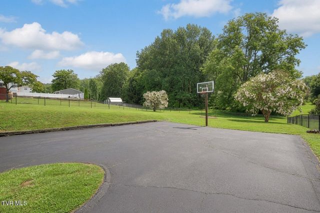 126 Clay Little Road, Elizabethton, TN 37643