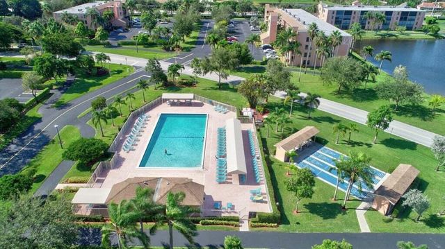 7270 Ashford Place 106, Delray Beach, FL 33446