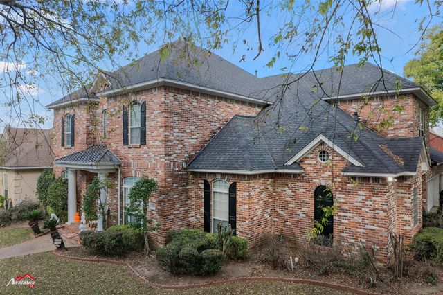 520 Parklane Drive, Bossier City, LA 71111