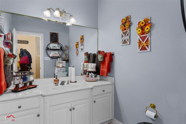 520 Parklane Drive, Bossier City, LA 71111