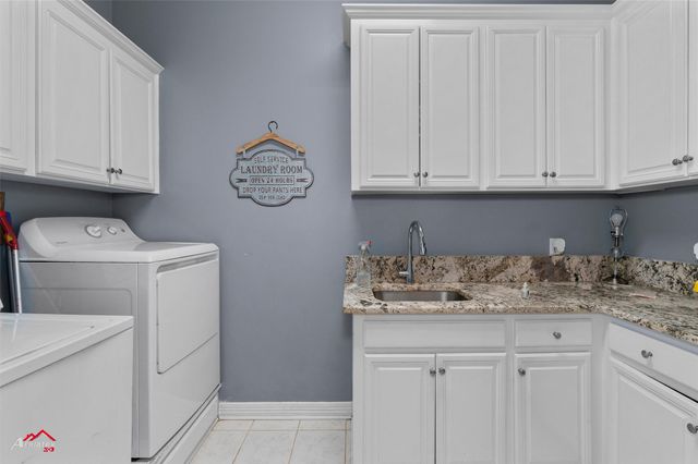 520 Parklane Drive, Bossier City, LA 71111