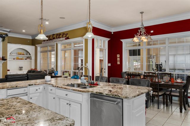 520 Parklane Drive, Bossier City, LA 71111