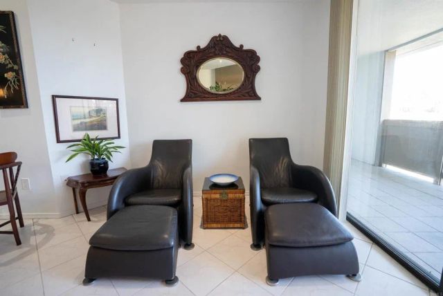 3098 Rue D'Orleans 311, San Diego, CA 92110