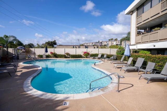 3098 Rue D'Orleans 311, San Diego, CA 92110
