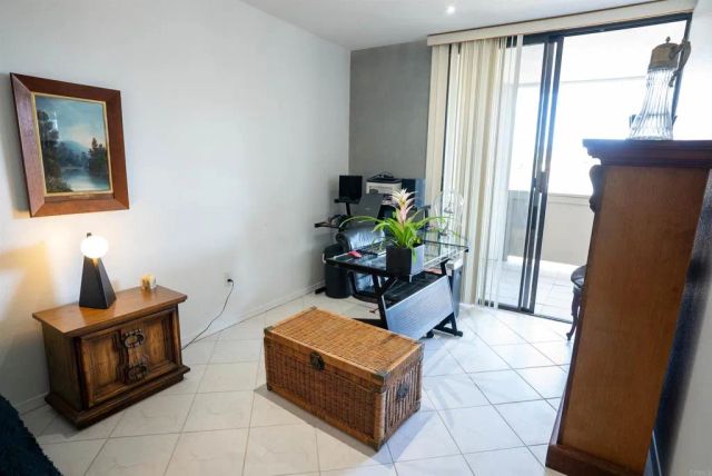 3098 Rue D'Orleans 311, San Diego, CA 92110