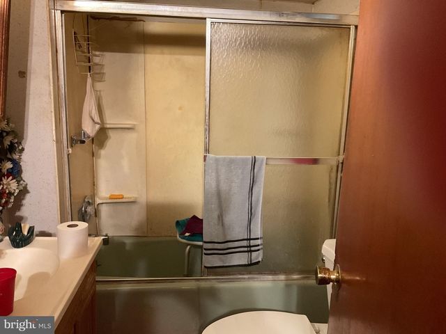 127 N NICE ST, Frackville, PA 17931