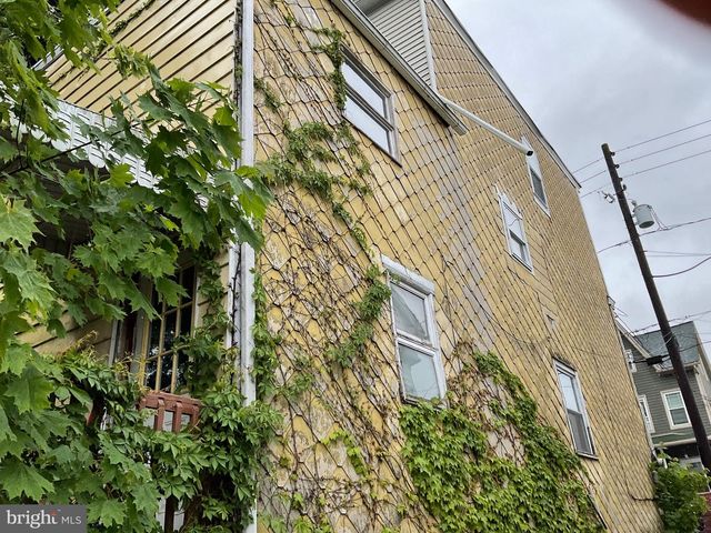 127 N NICE ST, Frackville, PA 17931