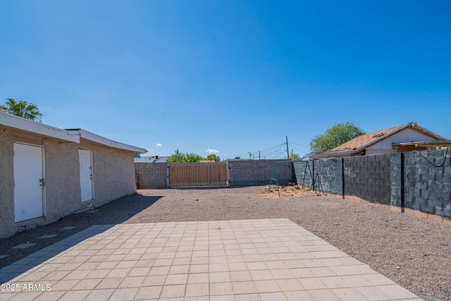 206 N 5TH Street, Avondale, AZ 85323