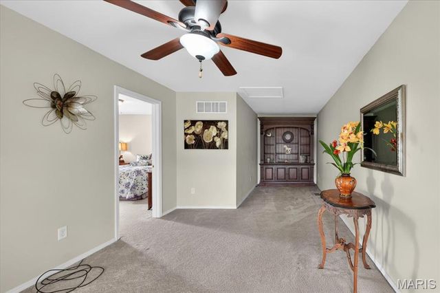 160 Hunters Run Court, Eureka, MO 63025
