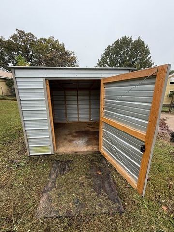 619 S Ash Street, Harrison, AR 72601