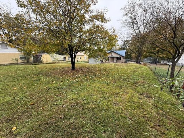 619 S Ash Street, Harrison, AR 72601