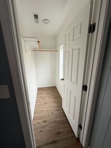 619 S Ash Street, Harrison, AR 72601