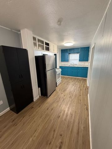 619 S Ash Street, Harrison, AR 72601