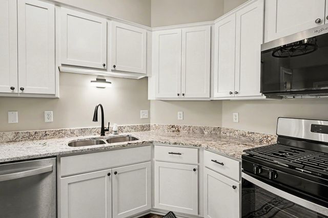 48 Maple Island Road, Burnsville, MN 55306