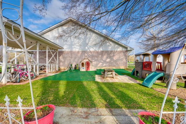 1876 Fm 906 E, Powderly, TX 75473