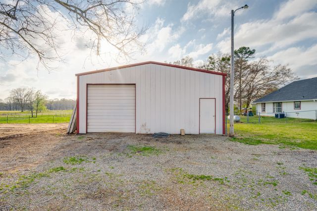1876 Fm 906 E, Powderly, TX 75473