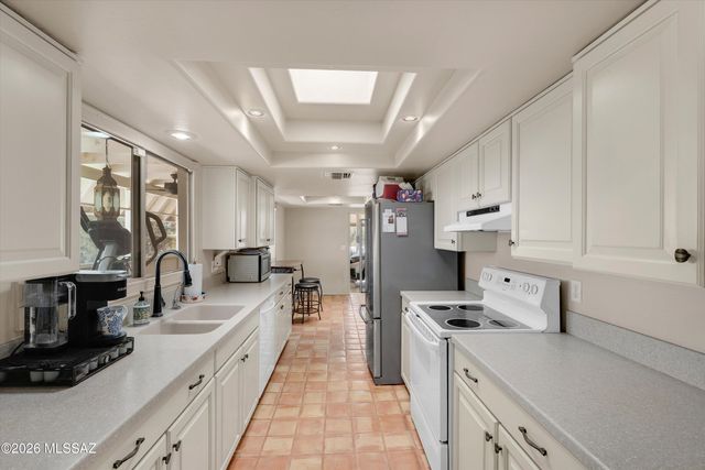 5200 N Tortolita Road, Tucson, AZ 85745