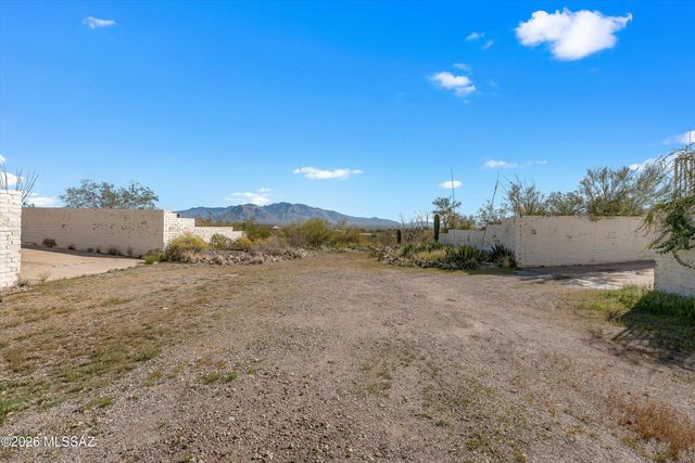 5200 N Tortolita Road, Tucson, AZ 85745