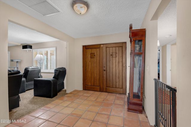 5200 N Tortolita Road, Tucson, AZ 85745