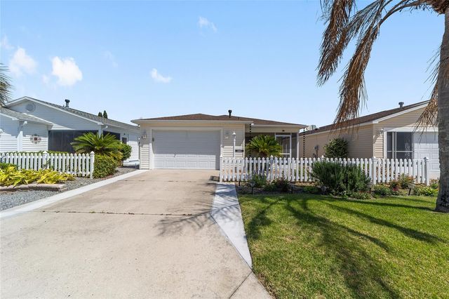 2403 BATON PLACE, The Villages, FL 32162
