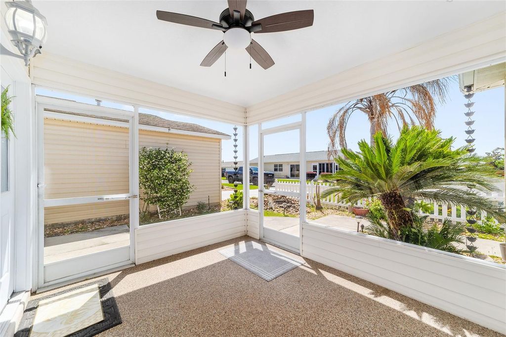 Image 31 of property listing at 2403 BATON PLACE, The Villages, FL 32162