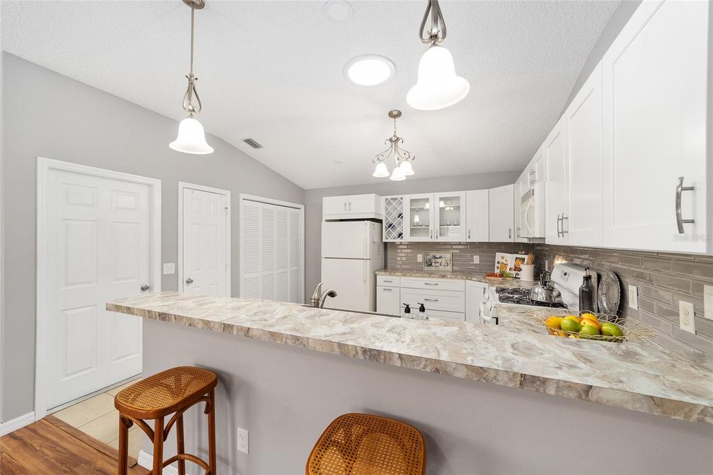 Image 34 of property listing at 2403 BATON PLACE, The Villages, FL 32162